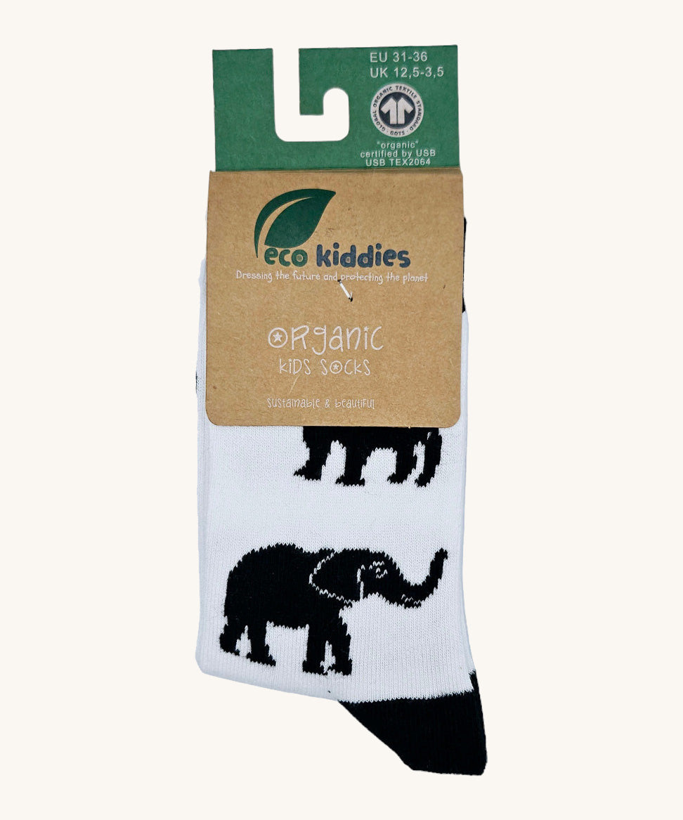 Eco kiddies wild about wildlife organic cotton socks available at Babipur. A white sock with black detail and features a cute panda, elephant and rhino design
