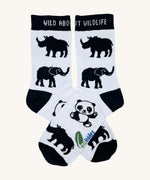 Eco kiddies wild about wildlife organic cotton kids socks. A white sock with black triml and features a cute panda, elephant and rhino design with a slogan saying 'wild about wildlife' on the cuff