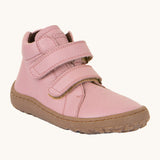 Froddo barefoot Autumn children's shoe in pink available at Babipur. A natural leather shoe with a 2 velcro fastener for a secure fit, padded ankle and a dark brown grippy sole