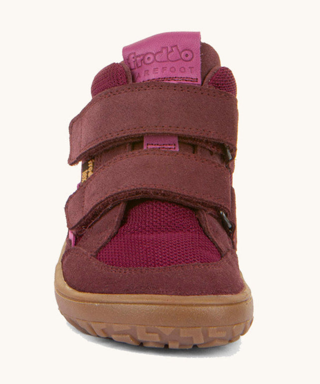 The front of the Froddo barefoot tex kids autumn shoes in bordeaux pink available at Babipur showing the 2 velcro straps on the front and grippy sole detail