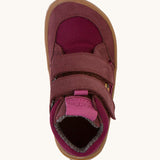 A top down image of the Froddo barefoot tex kids autumn shoes in bordeaux pink available at Babipur showing the 2 velcro straps and insole detail