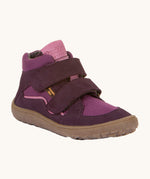 Froddo barefoot tex kids autumn shoes in purple available at Babipur. A soft ankle high shoe in purple with a light brown rubber sole. Features two velcro straps for a secure fit