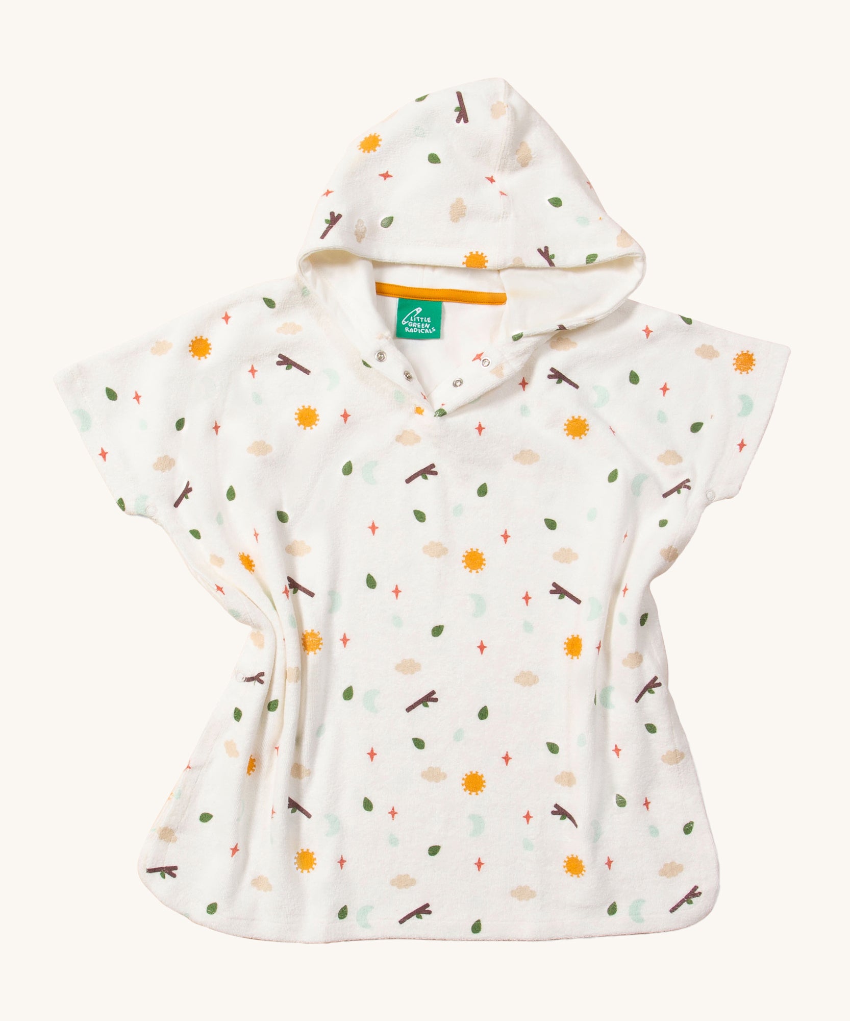 LGR Children Adventure Kids Hooded Beach Towel Poncho. A fun adventure print on a white fabric