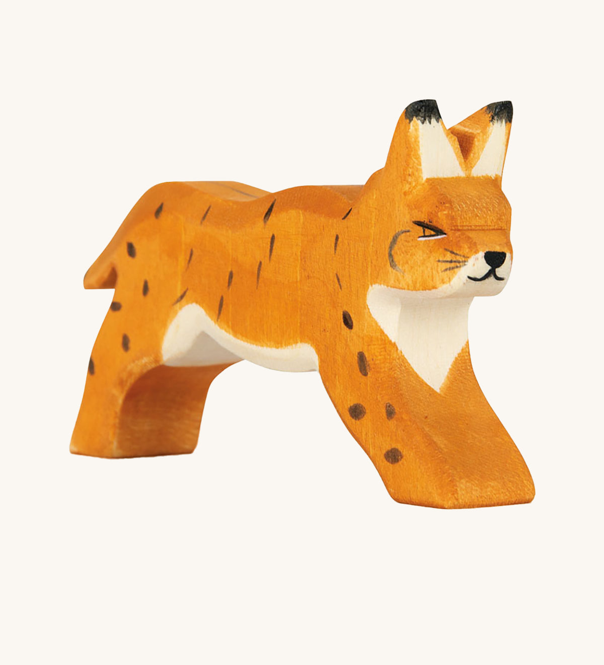 The Running Lynx by Ostheimer is a wooden big cat toy. Handcrafted with attention to detail, Ostheimer has captured the movement of the running Lynx in this beautiful wooden figure.