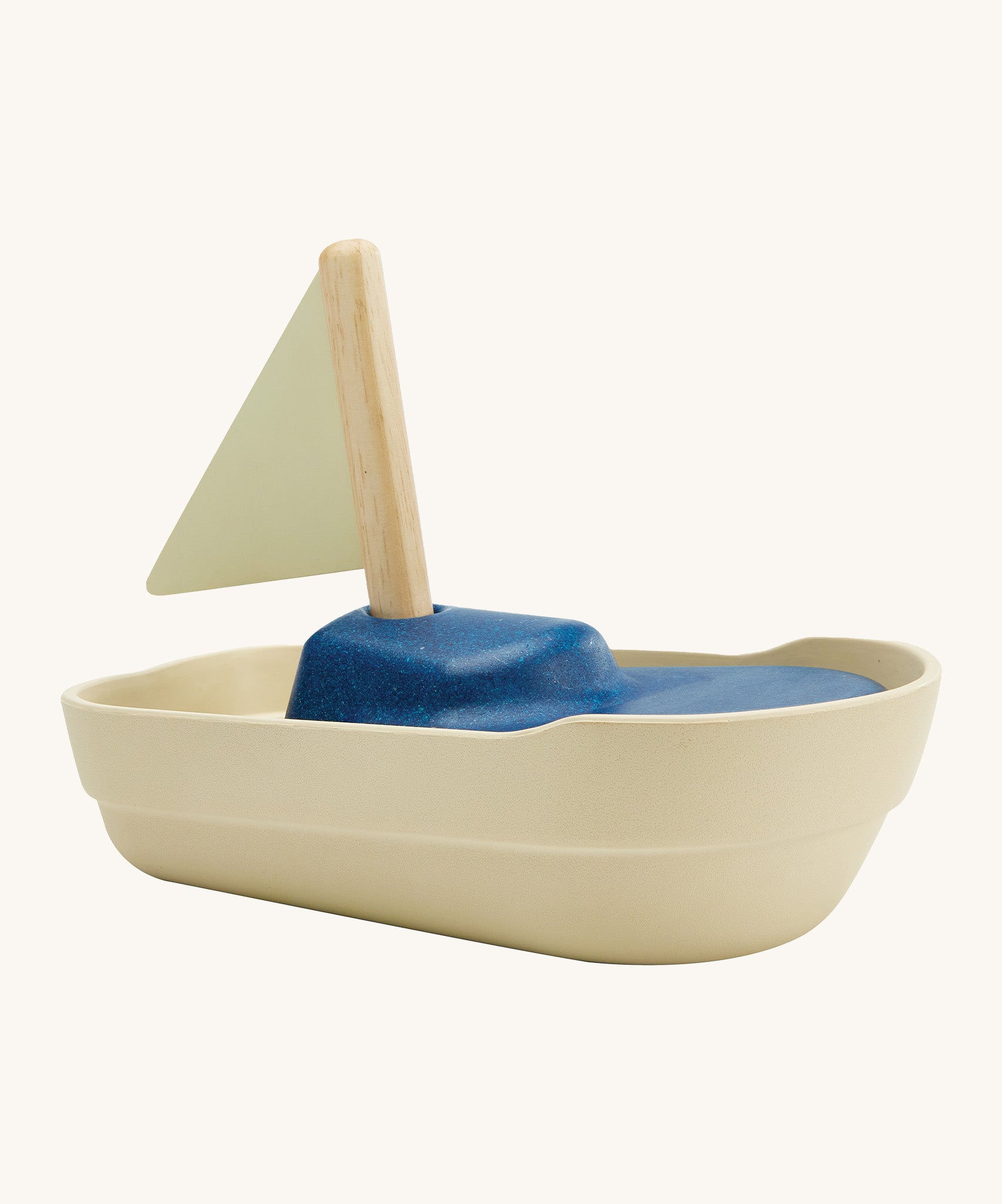 PlanToys Wooden Sailboat Bath Toy – Babipur - Main Image