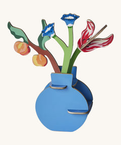 Studio roof Dutch Masters inspired bouquet 3D pop out card decoration available at Babipur displayed in a DIY blue vase included with the set