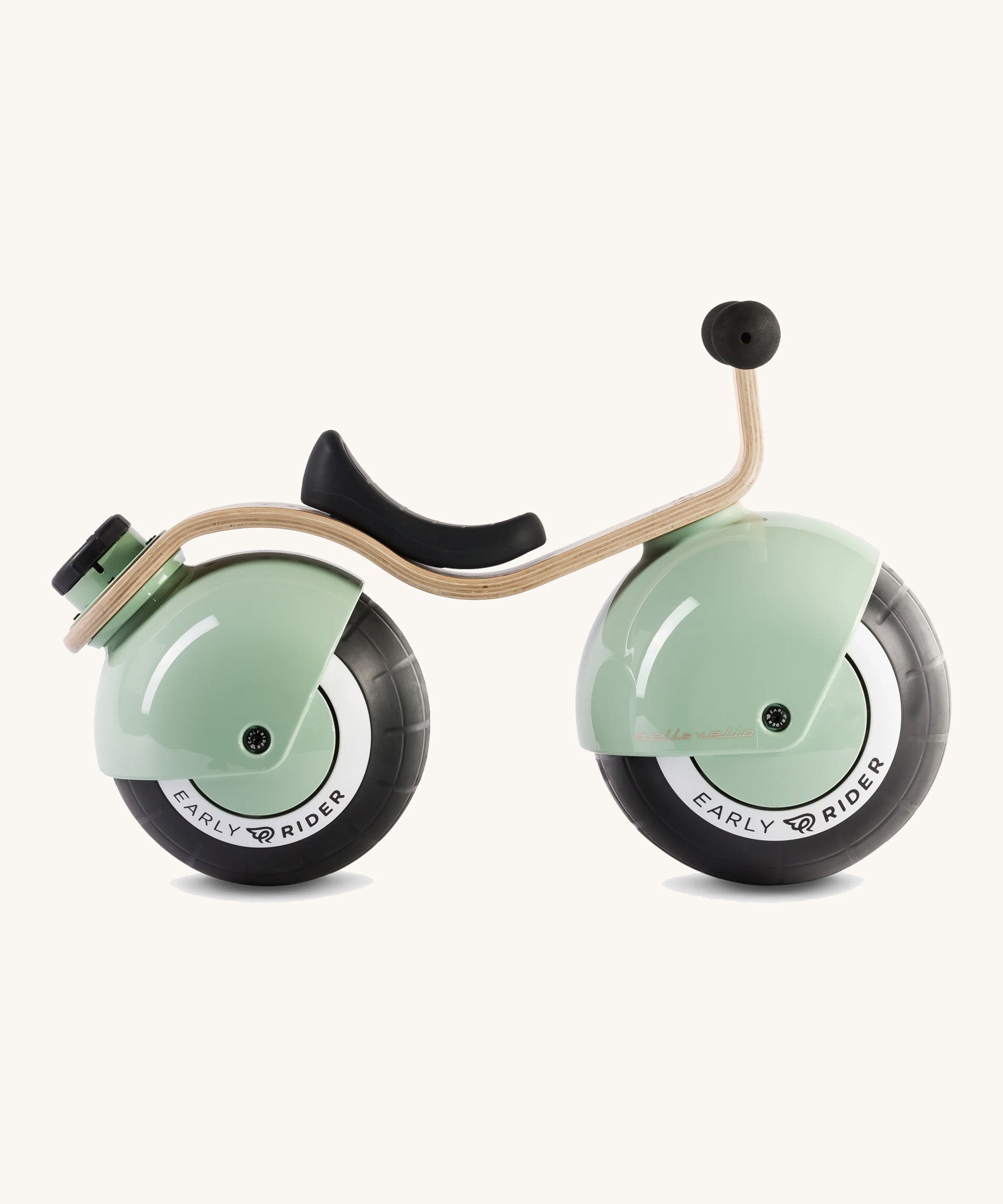 Ventura Paire de pédales vélo lumineuses 9/16 avec 6 Leds Ventura Paire de pédales vélo lumineuses 9/16 avec 6 Leds