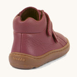 The back of a Froddo barefoot Autumn children's shoe in Bordeaux available at Babipur. A dark purple showing the padded ankle and the dark brown grippy sole detail