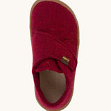 A top down image of the Froddo barefoot wooly children's shoe in Bordeaux available at Babipur showing the velcro fastener and insole detail