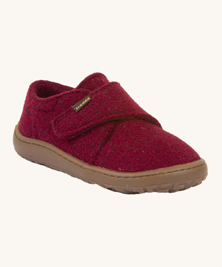 Froddo barefoot wooly children's shoe in Bordeaux. A dark red natural wooly shoe with a velcro fastener for a secure fit and a dark brown grippy sole