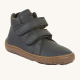 Froddo barefoot Autumn children's shoe in dark blue. A natural leather shoe with a 2 velcro fastener for a secure fit, padded ankle and a dark brown grippy sole