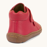 The back of a Froddo barefoot Autumn children's shoe in dark red available at Babipur showing the padded ankle and the dark brown grippy sole detail