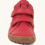 The front of the Froddo barefoot Autumn children's shoe in dark red available at Babipur showing the 2 velcro fastener detail