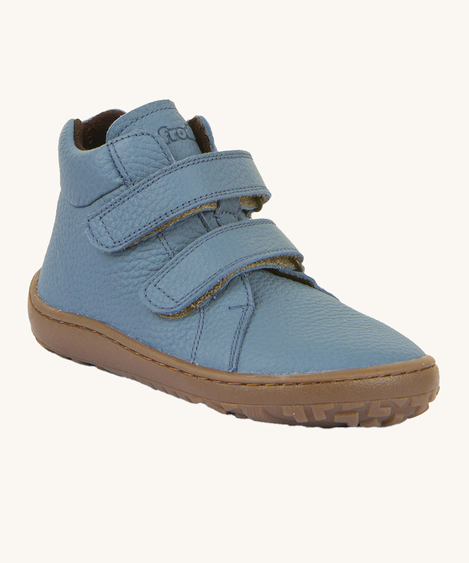 Froddo barefoot Autumn children's shoe in jeans. A light blue natural leather shoe with a 2 velcro fastener for a secure fit, padded ankle and a dark brown grippy sole