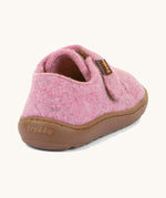 The back of the Froddo barefoot wooly children's shoe in pink available at Babipur showing the grippy sole detail