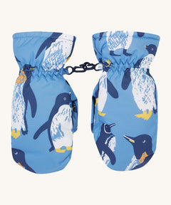 Frugi kids penguin waddle snow mittens. A pair of recycled polyester winter mittens in a light blue with waddling penguins. Features a black clip on each mitten to attach on a ski coat.