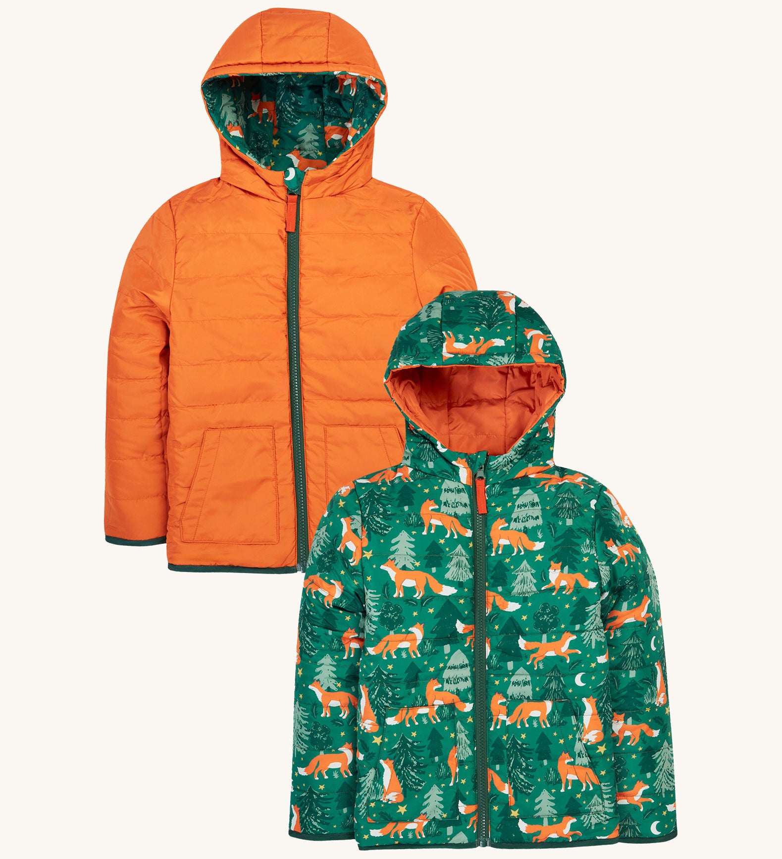 Frugi kids toasty trail reversible jacket in squirrel / fox colourway. A post consumer recycled polyester jacket with a playful fox in woodland design and a orange colour side. Features a hood, 2 side pocket and a green full length zip.
