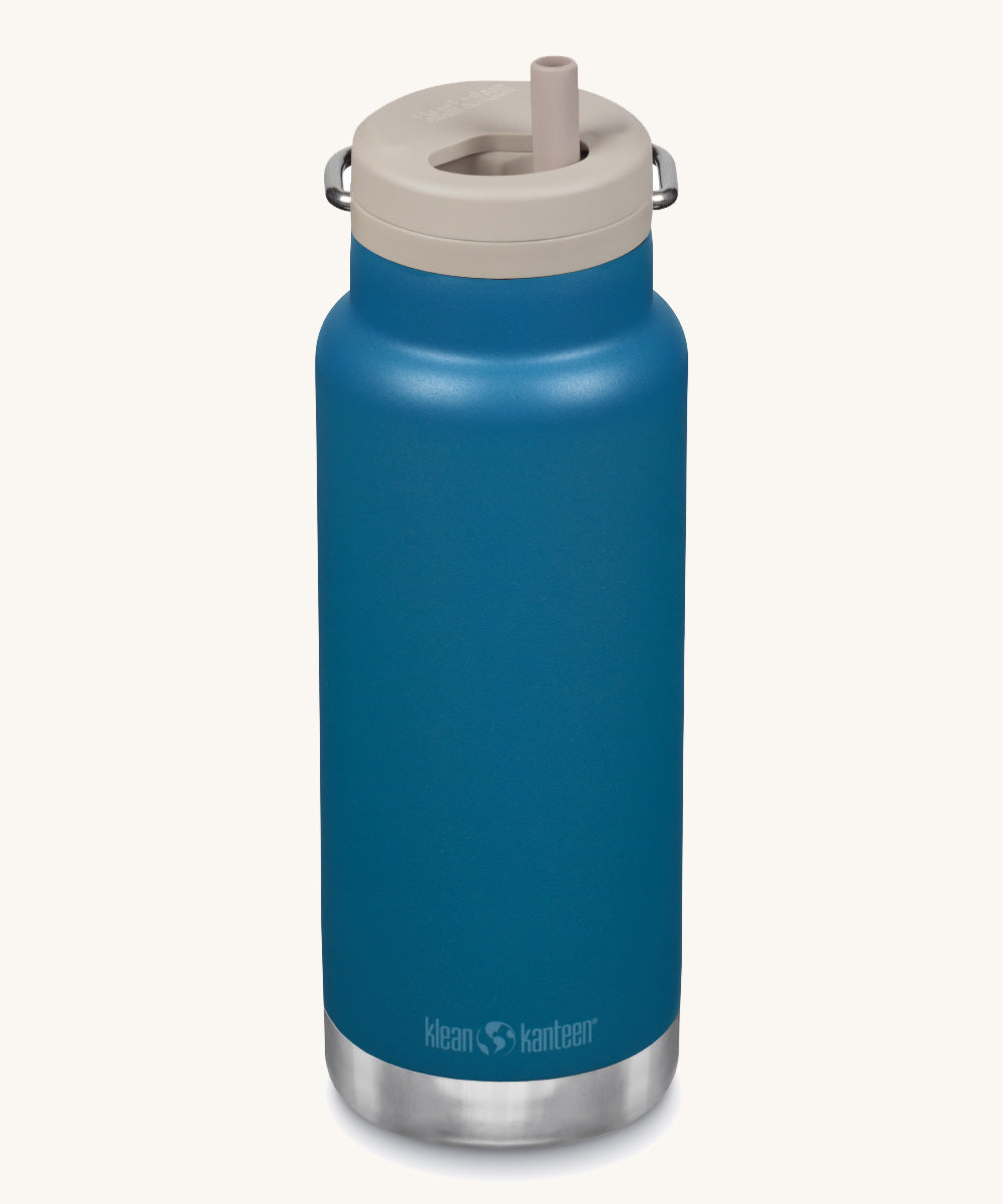A Klean Kanteen 32oz corsair blue coloured TKWide with taupe coloured Twist Straw Cap on a plain background.