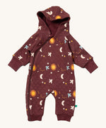 Little Green Radicals hooded snug suit in flying birds. A GOTS organic cotton all in one suit in dark maroon. Features a full length zip and a cute prints of bids flying through a starry night