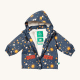 Little Green Radicals waterproof coat in night moon available at Babipur. A thick navy with red pocket trim winter's coat made from recycled polyester. Features a sherpa fleece inner liner, elasticated arm cuffs for a snug fit and a full length zip  with a sherpa fleece inner liner