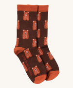 Little Green Radicals teddy bear ankle socks from the teddy bear set available at Babipur. A dark brown GOTS organic cotton sock with cute teddy bears and light brown trim