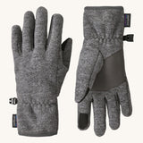 Patagonia kids synchilla gloves. A pair of light fleece fabric gloves, features a grip panel on the palm, thumb and index finger.   Logo patch stitched on the wrist cuff.