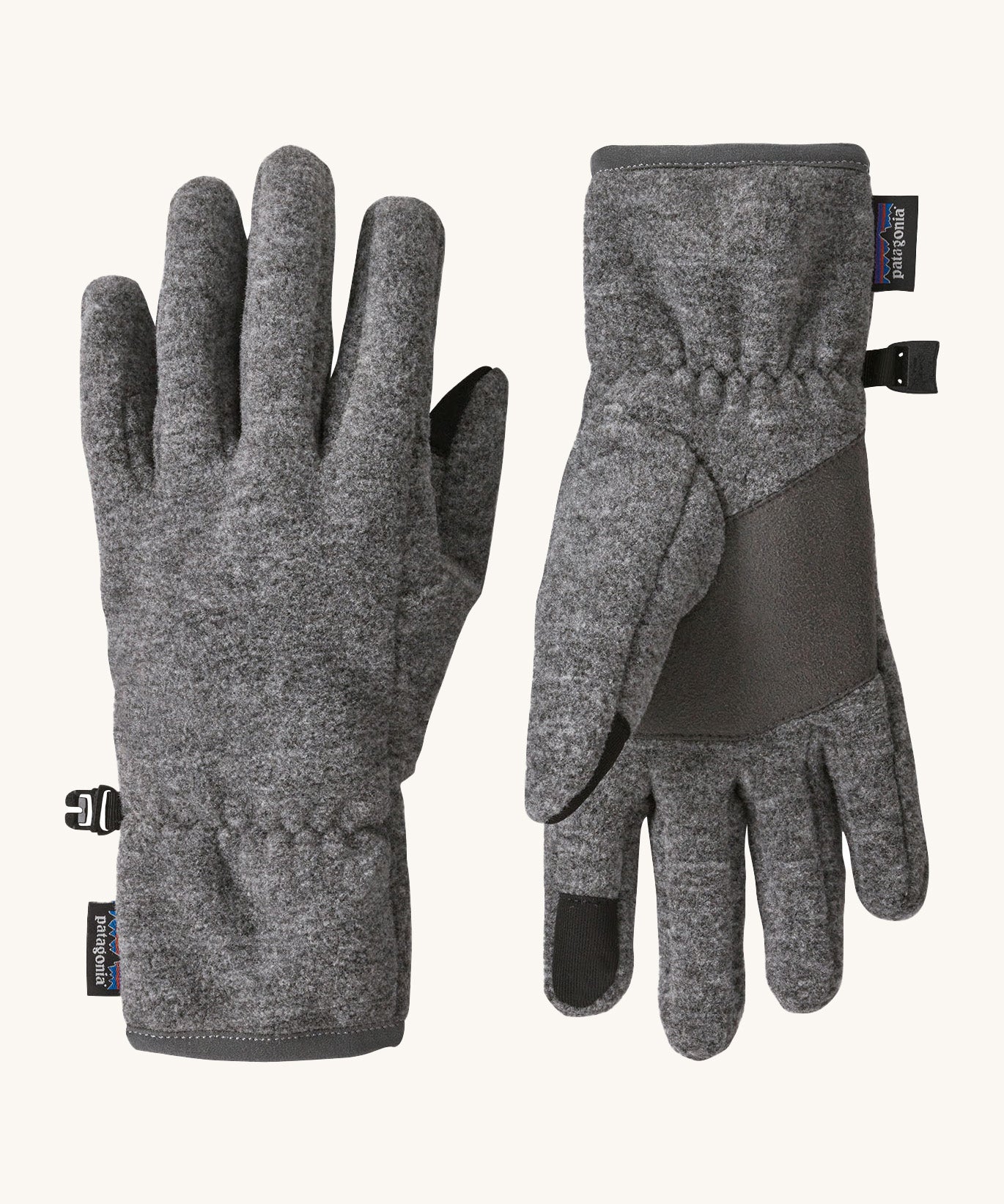 Patagonia kids synchilla gloves. A pair of light fleece fabric gloves, features a grip panel on the palm, thumb and index finger.   Logo patch stitched on the wrist cuff.