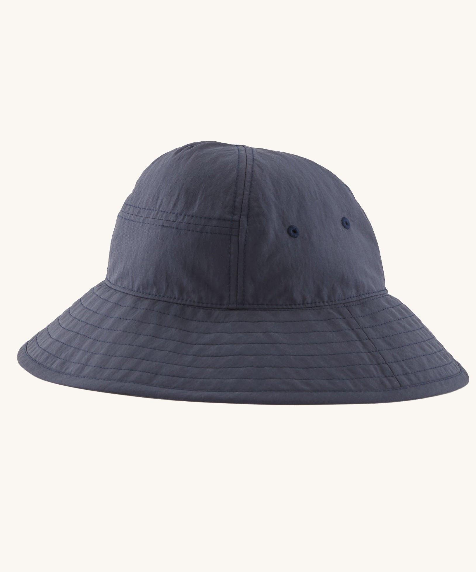 The Patagonia Kid's Trim Brim Sun Hat in a Smolder Blue colour.