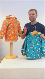 Full detailed video of the Frugi Puddle buster coats, trousers and wellies showing all the waterproofing features