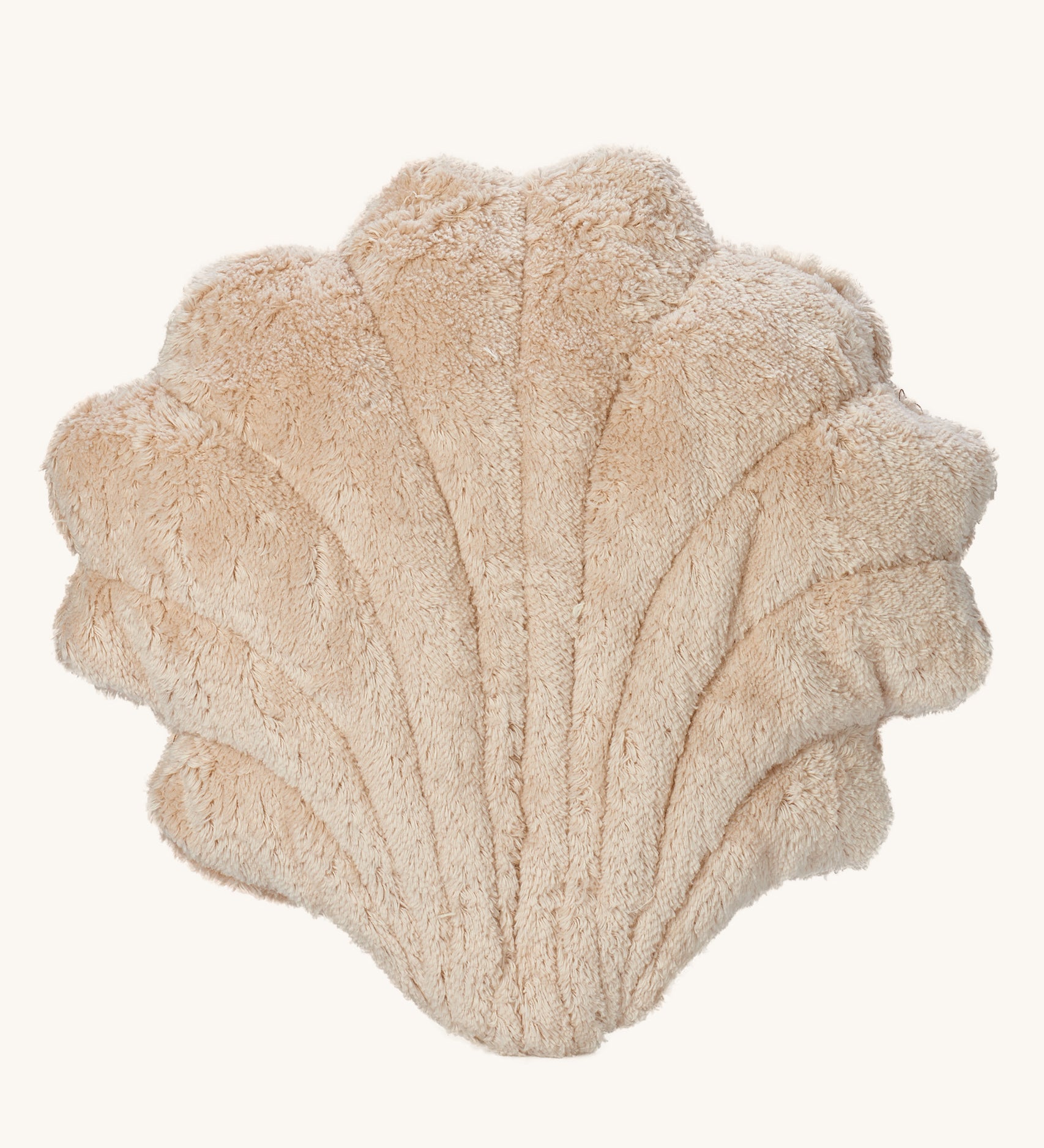 A front view of the Senger Large Cuddly Animal Shell.