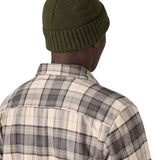 The back of the green beanie