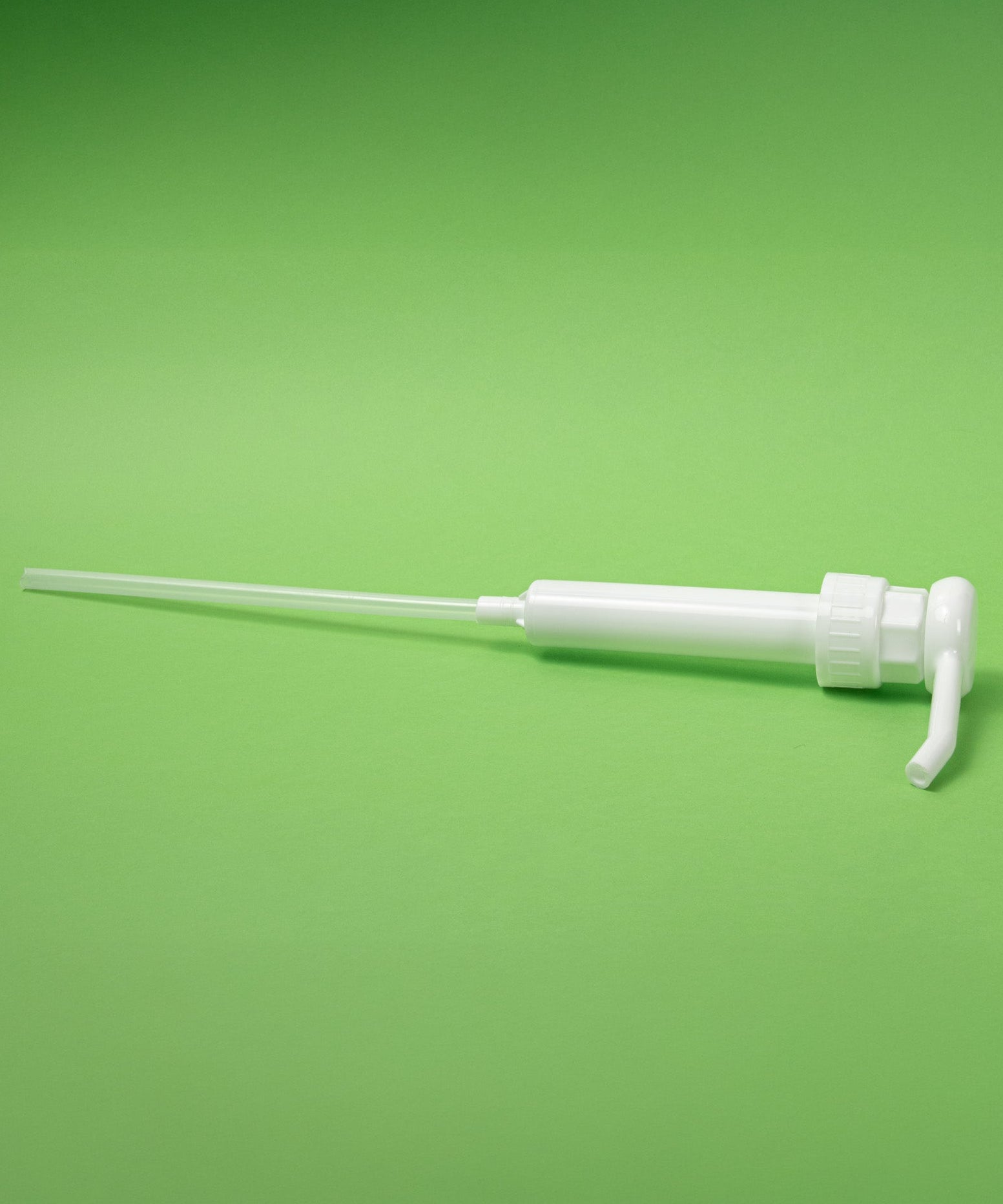 A Bio-D 5L screw on pump available at Babipur. This pump can be used on any 5L Bio-D liquid for easy refilling 