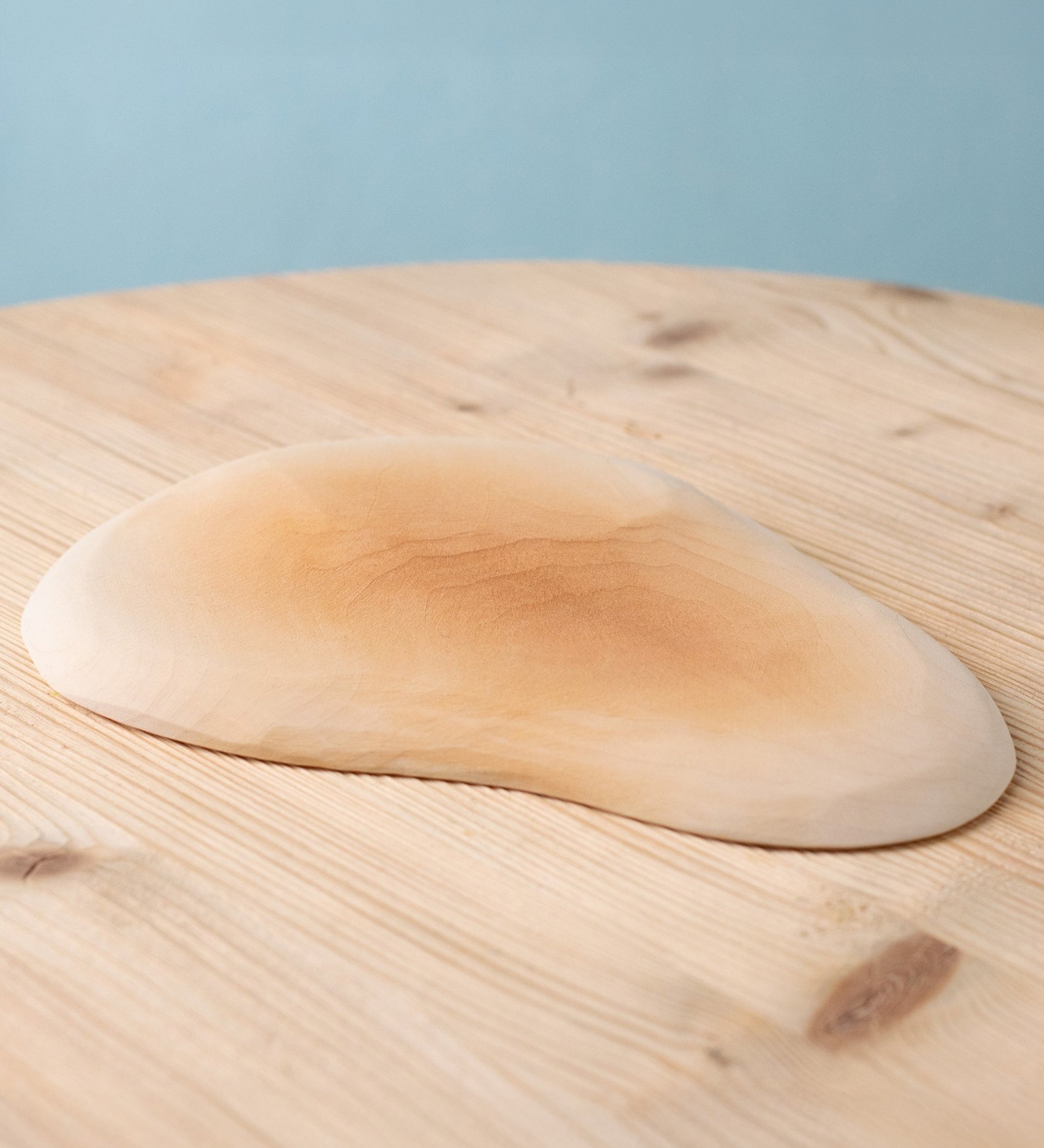 Bumbu handmade and hand painted wooden sandy island piece available at Babipur. A sand coloured piece ideal for a ocean, beach or desert playscene.