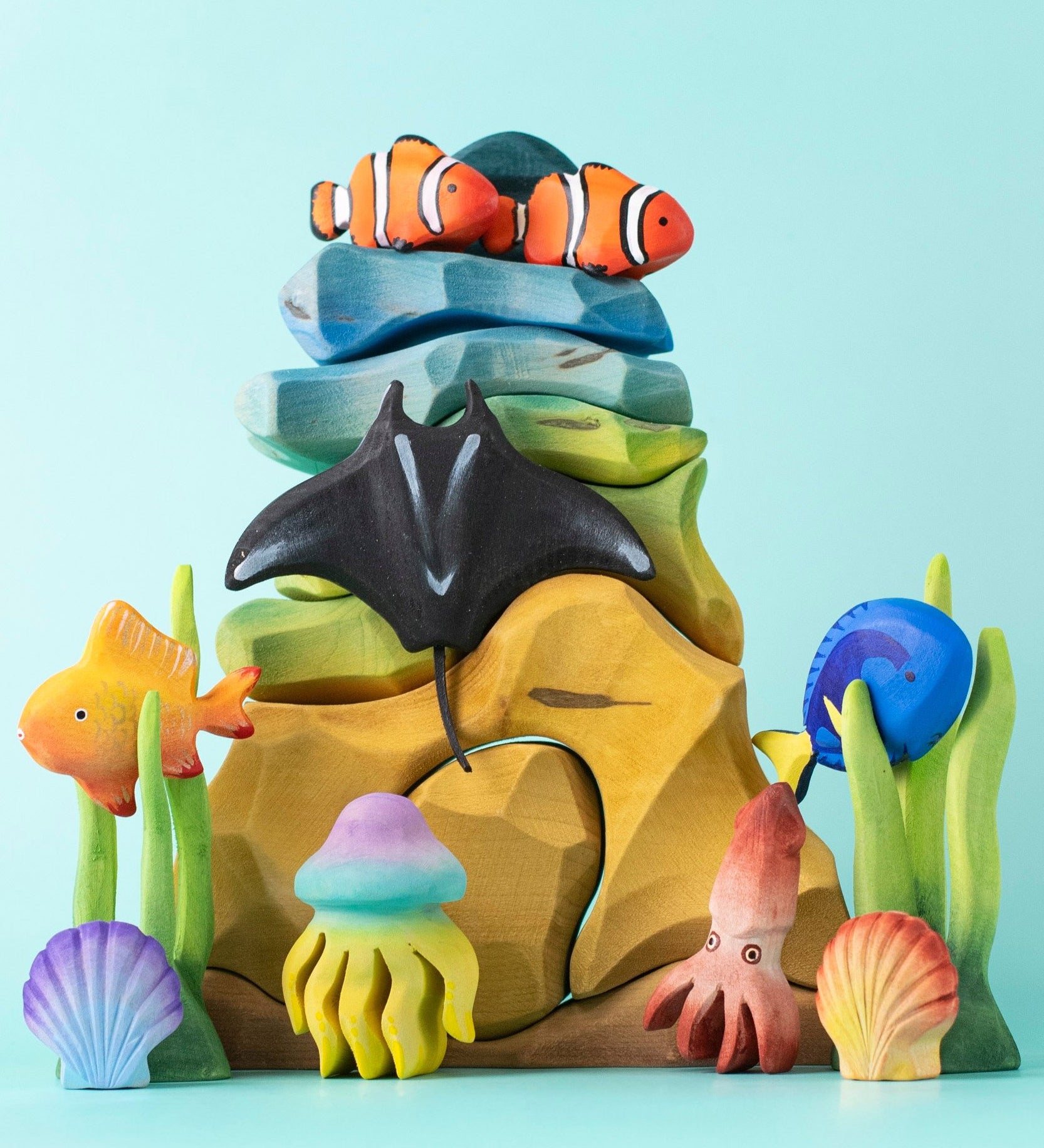 Bumbu handmade and hand painted wooden reef set available at Babipur with various Bumbu ocean themed animal figures. 