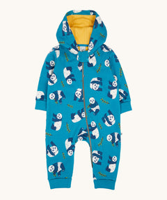 Frugi snuggle suit in panda pals available at Babipur. A GOTS organic cotton light blue hooded all in one with a playful panda design. Features a full length zip fastener.