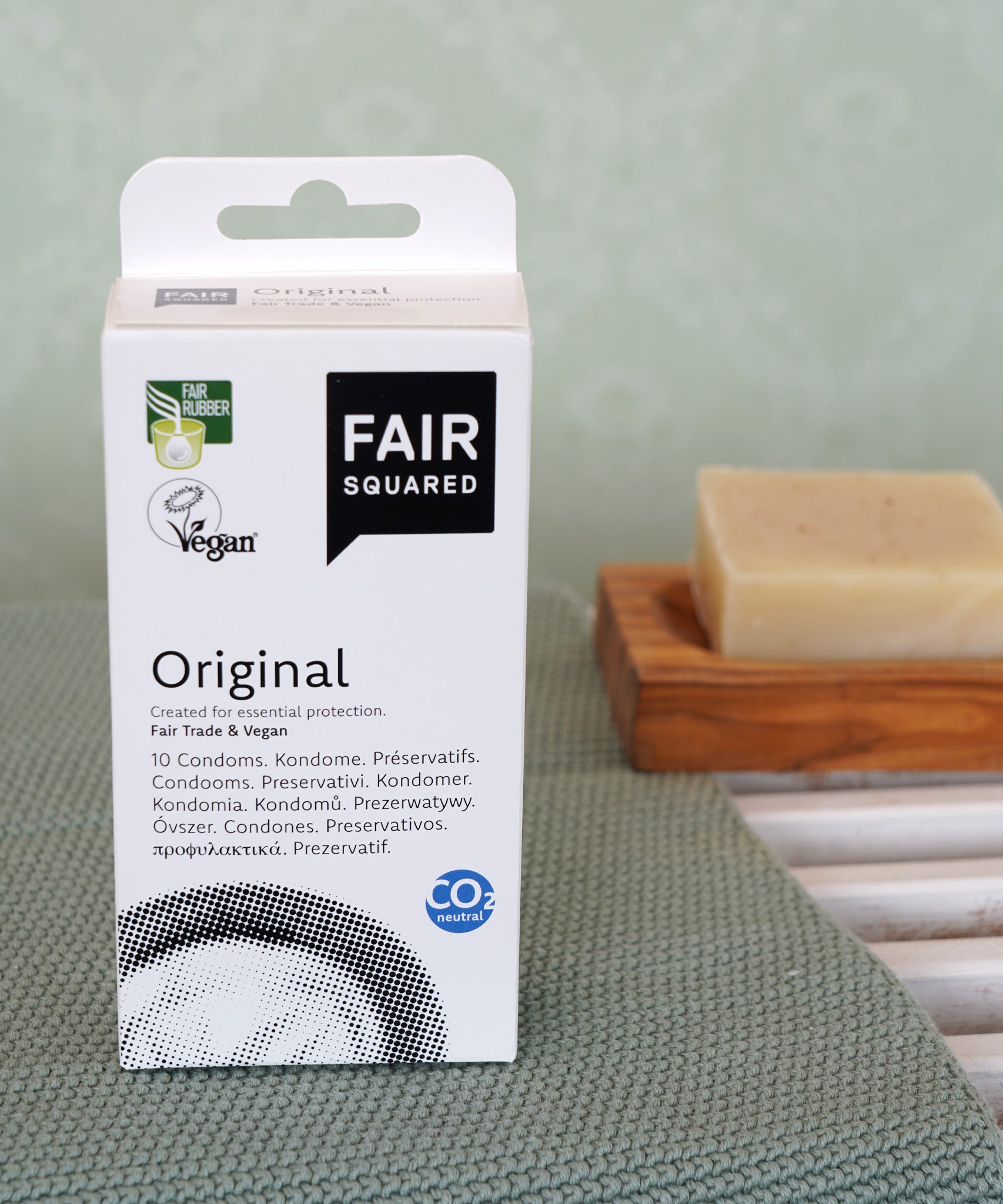 Fair Squared Fairtrade Original Condoms x 10, vegan, shop now at Babipur.