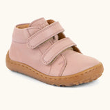 Froddo barefoot first step baby shoe in Pale pink. A natural leather shoe with a 2 velcro fastener for a secure fit and a grippy sole