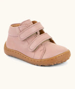 Froddo barefoot first step baby shoe in Pale pink. A natural leather shoe with a 2 velcro fastener for a secure fit and a grippy sole