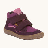 Froddo barefoot tex kids autumn shoes in purple available at Babipur. A soft ankle high shoe in purple with a light brown rubber sole. Features two velcro straps for a secure fit 