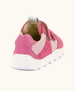 Back of Froddo barefoot zeru Spring kids shoes bright and dark pink. Showing padded ankle support and pull tab on tongue