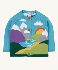 Frugi kid reva knitted cardigan in blue/mountain scene available at Babipur. A GOTS organic cotton soft knitted cardigan in light blue with a mountain scene . Features button fasteners
