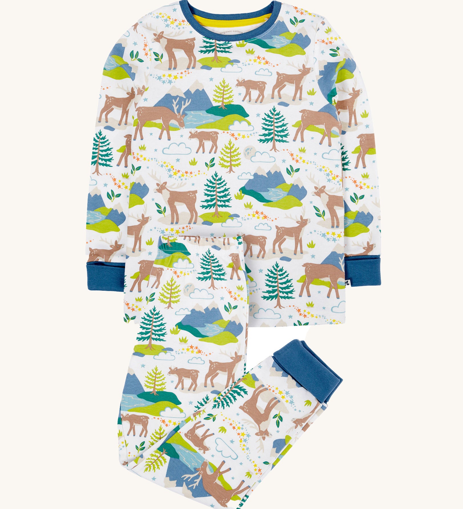 Frugi sundown pyjamas in reindeer fields design available at Babipur. A GOTS organic cotton 2 piece pyjama set in white with a moutainscape and reindeer design on the top and bottoms.