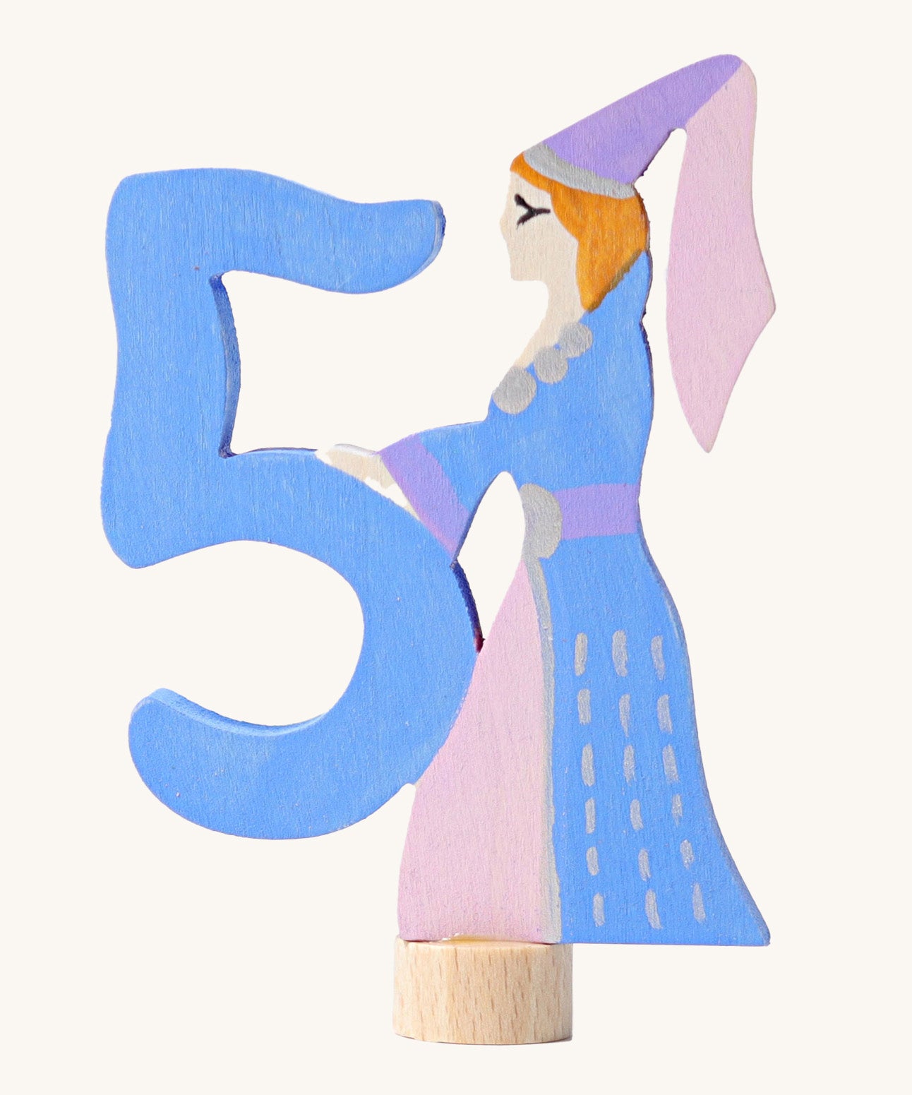 Grimms number 5 fairy decorative figure available at Babipur. A light blue wooden number 5 figure with a blue and pink princess latching on. 