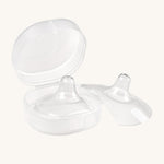 The Haakaa Silicone Nipple Shields 2-Pack are ultra-thin, and super-soft with the silicone moulding to the wearers breast shape