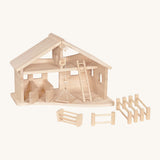 Holztiger wooden stable set made from natural unfinished wood. Shows a crane ladder, 4 fence pieces and 2 animal pens