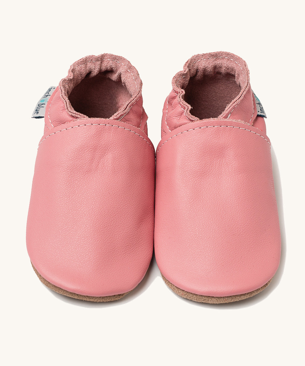 Inch Blue plain rose shoes available at Babipur. A soft pink baby leather shoe. Features a matching pink elastic ankle cuffs for a secured fit