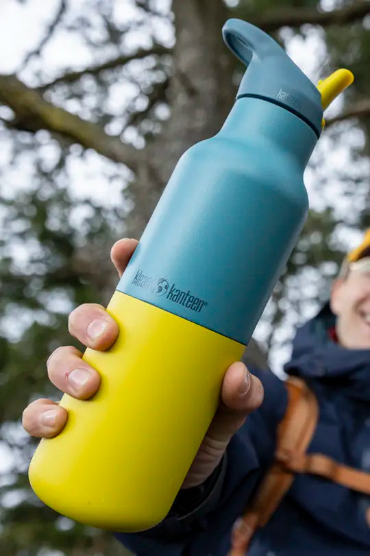Klean Kanteen Reusable Sports Bottle with leakproof cap in lime green and teal colourblock from the Kaleidoscope range.