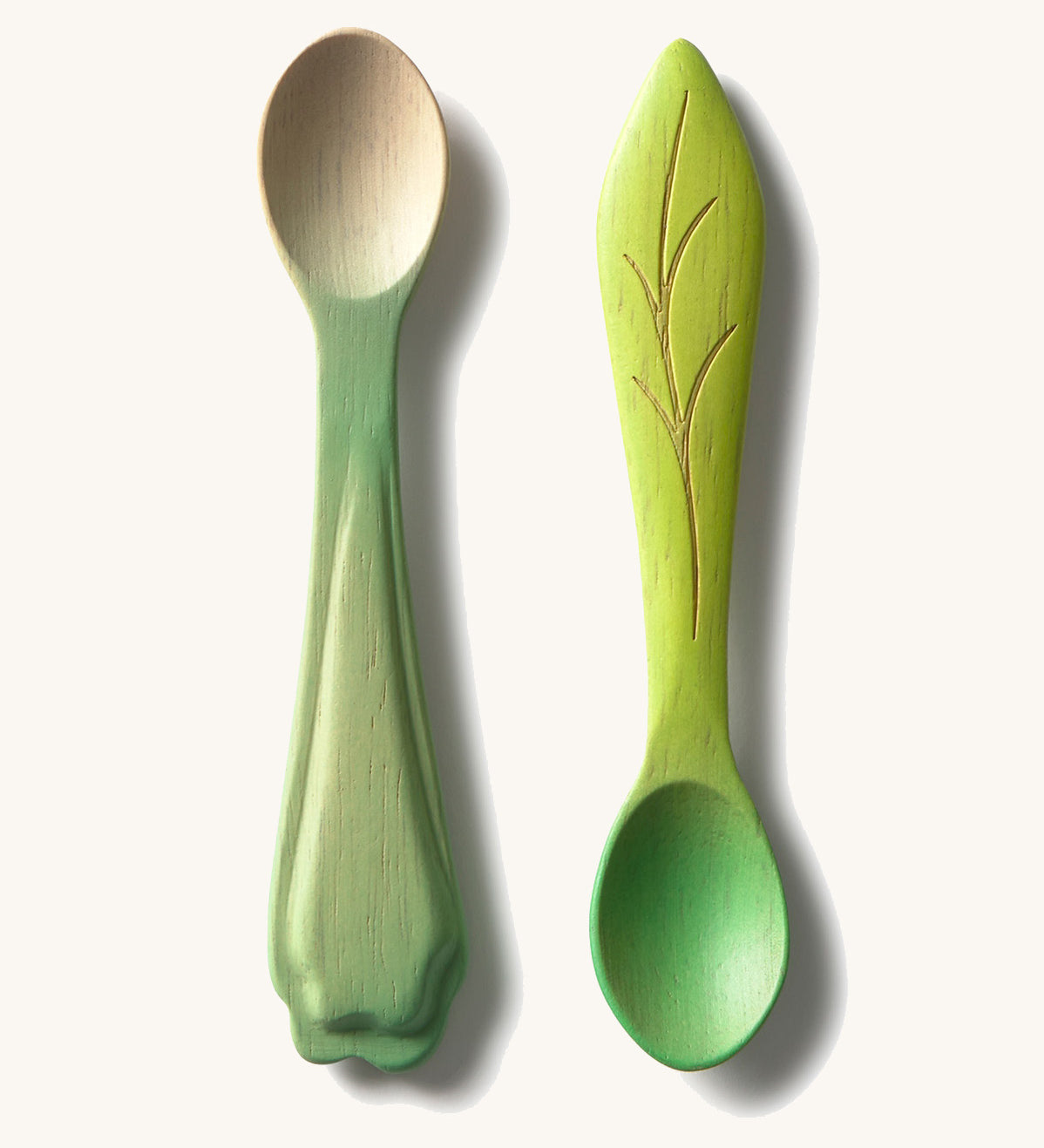 Oli & Carol 2 pack baby wooden spoons in a kale and leek design and available at Babipur. 