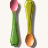 Oli & Carol 2 pack baby wooden spoons in a radish and carrot design . Set is available at Babipur. 
