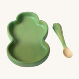Oli & Carol Kendall the kale wooden plate and spoon set available at Babipur. 